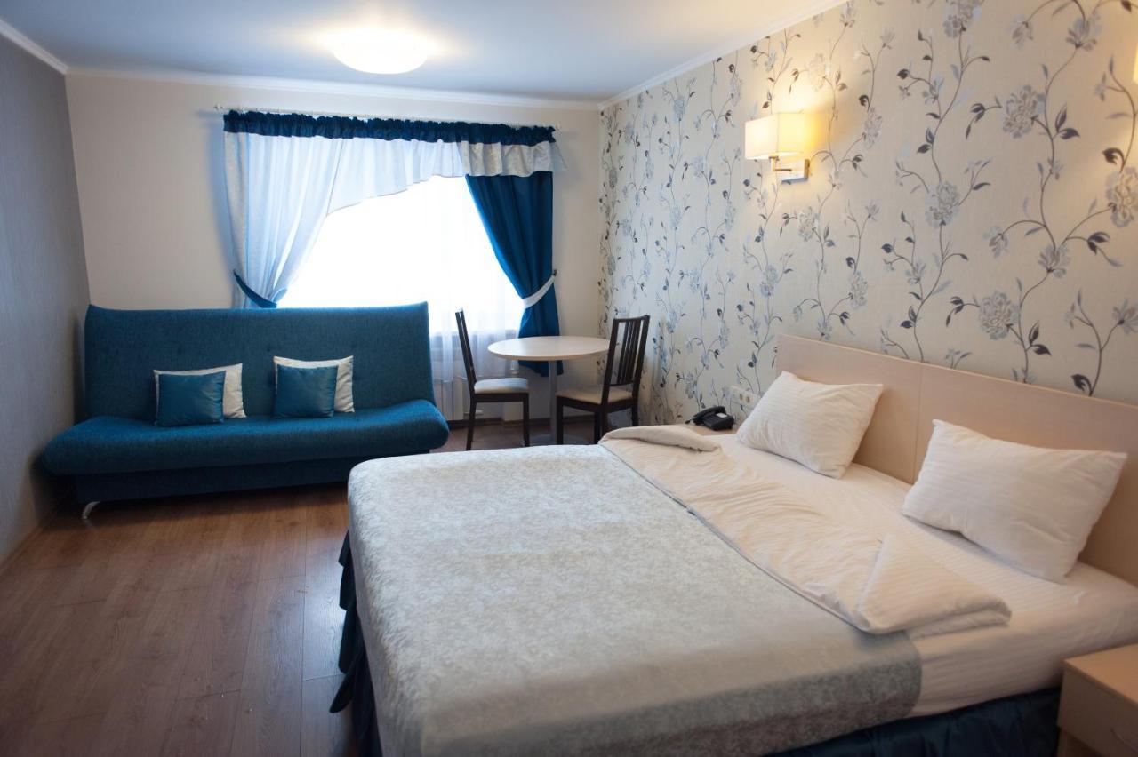 Country Club Festivalny Hotel Rakaw Bagian luar foto